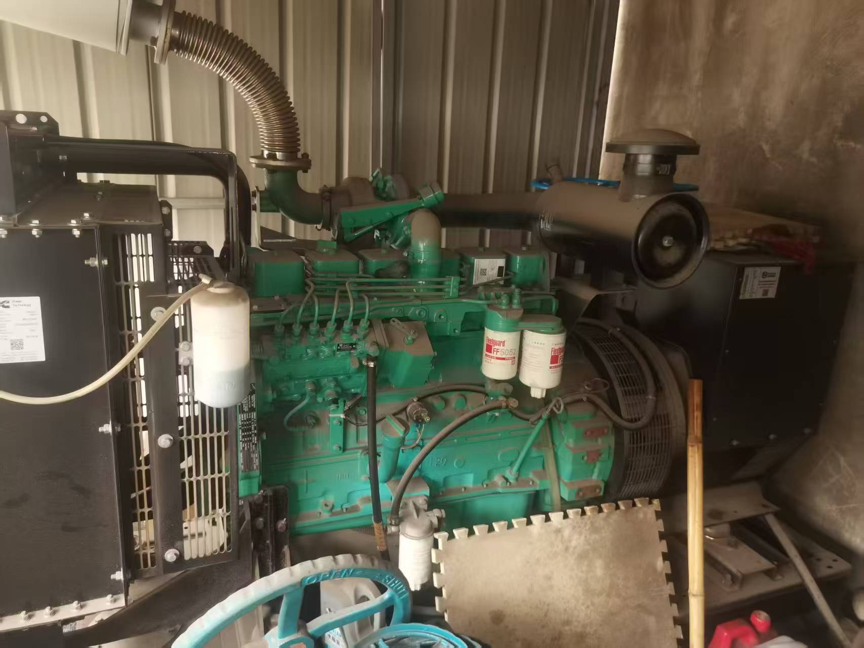 dongfeng cummins 80kw/100kva used diesel generator set dongfeng cummins 80kw/100kva used diesel generator set