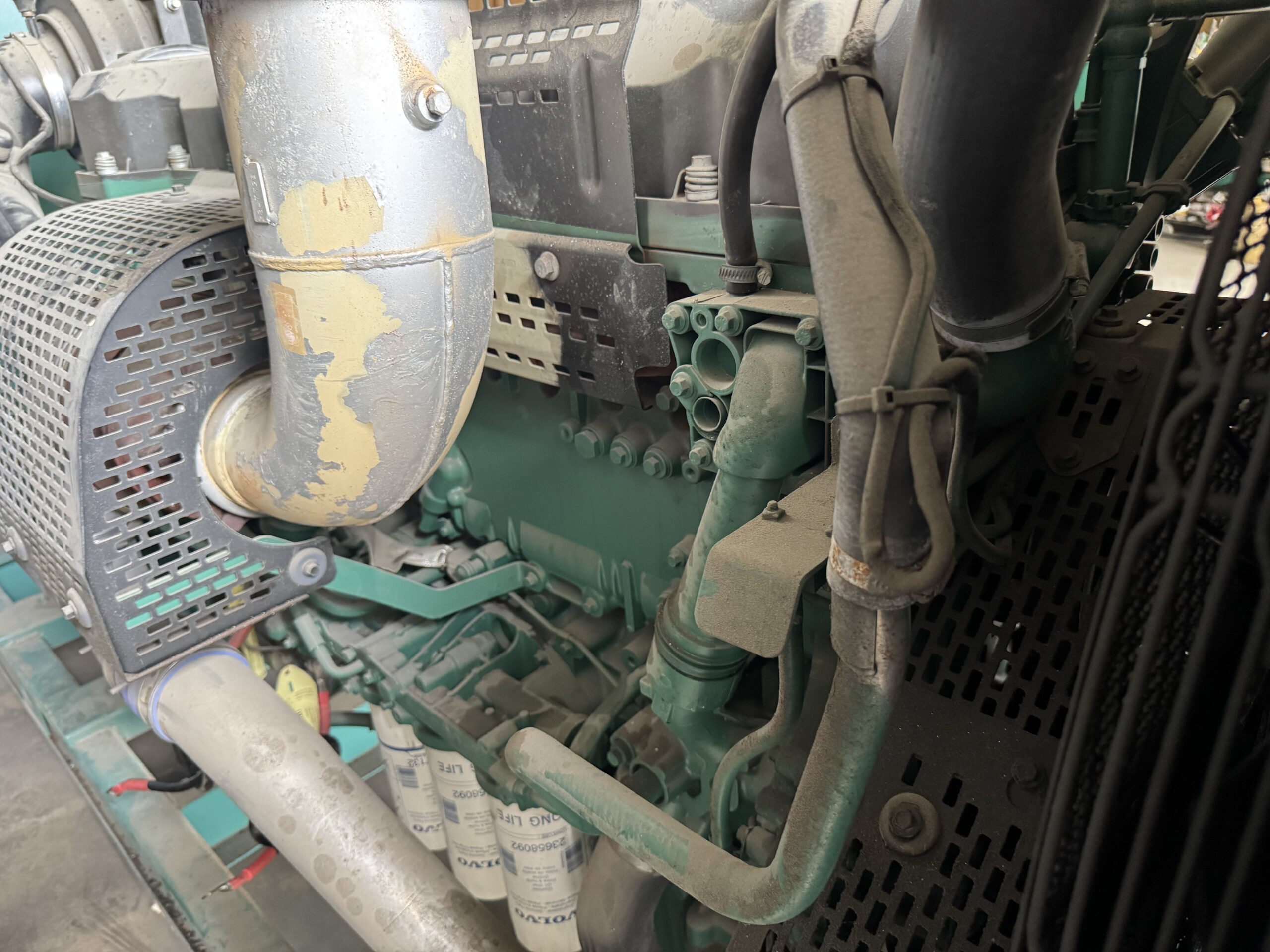 volvo tad1345ge b 400kw used diesel generator set volvo tad1345ge b 400kw used diesel generator set